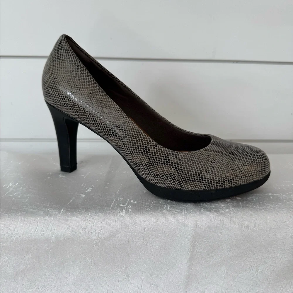 Clarks elegant heels